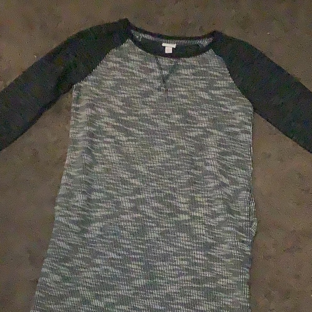 long sleeve grey, sweater shirt